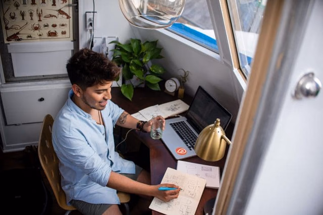 How to communicate with your manager about continuing remote work