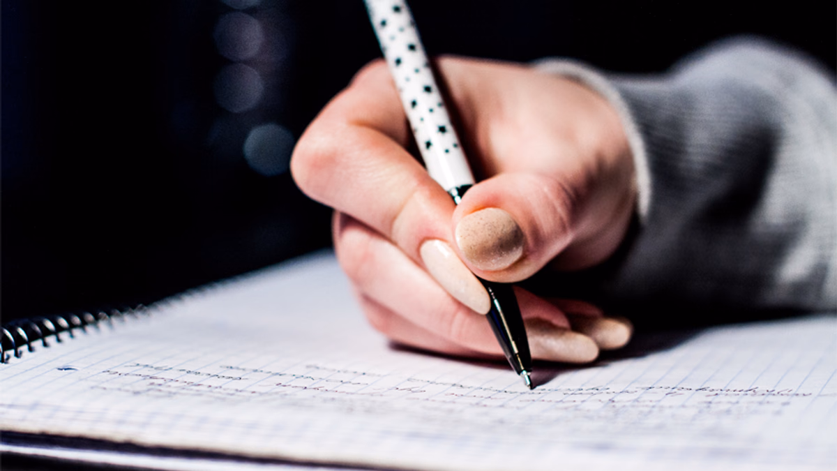 personal essay writer writing