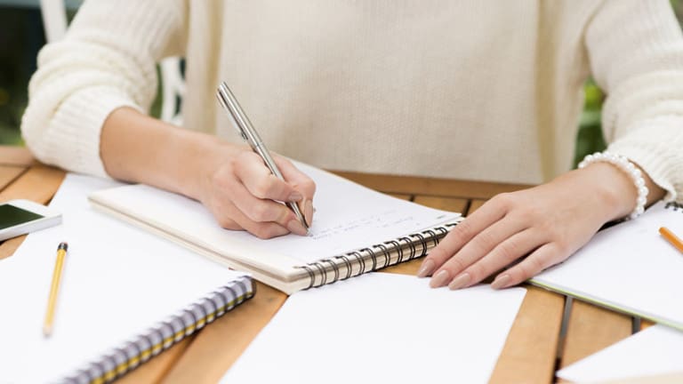 What does a copywriter do?