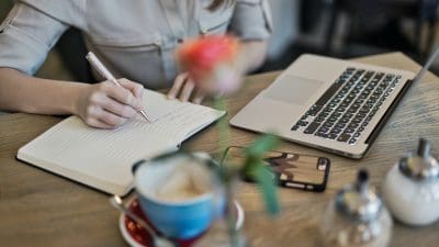 Why a Structured Work Schedule Is Key to Success as a Freelance Writer