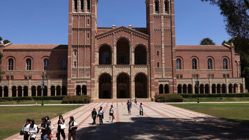 Is interest in a 4-year college degree drying up? Not really.