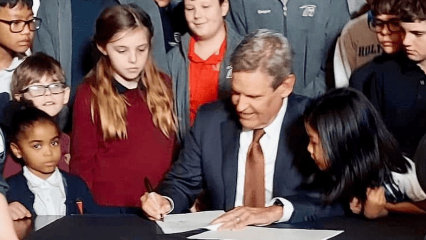 As school choice programs grow, parents are demanding better customer service